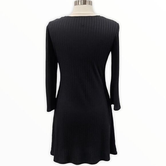 Kensie Cross Neck A-Line Tunic Dress in Size M - Picture 2 of 9